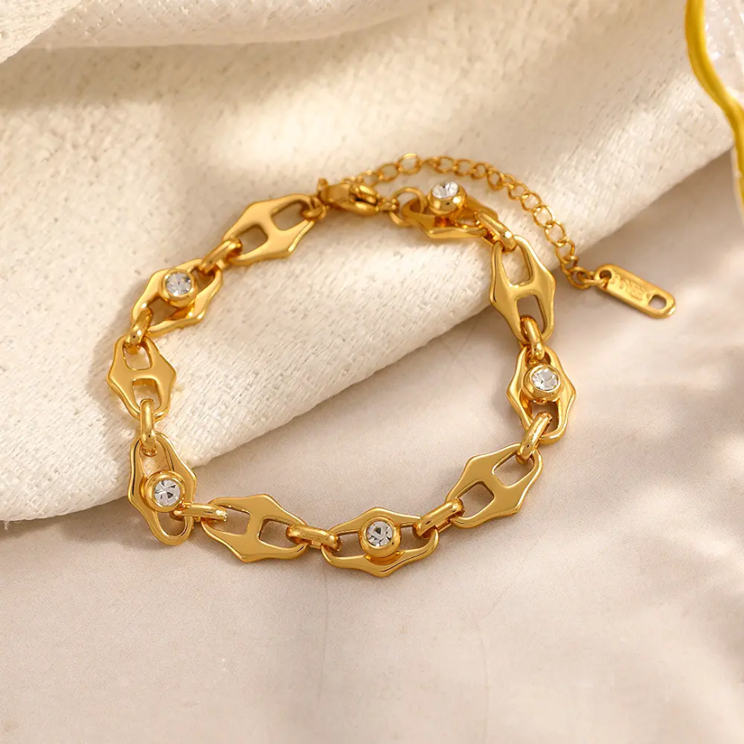 Mesha Linked Diamond Bracelet