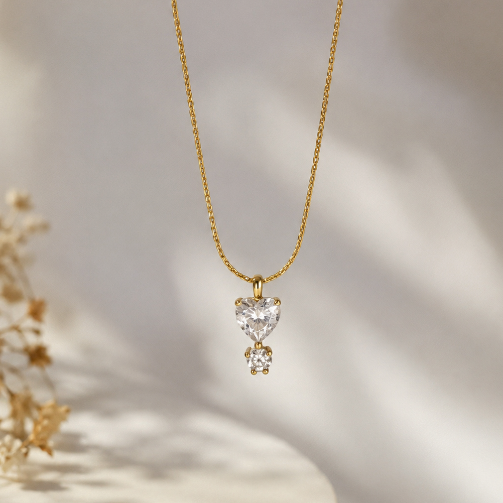 Woula Mini Heart Diamond Necklace