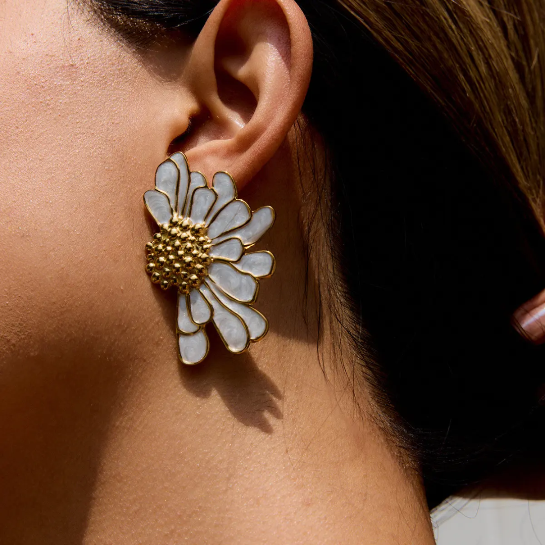 Willa Big Flower Earrings