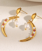 Qoius Moon Pearl Dangler
