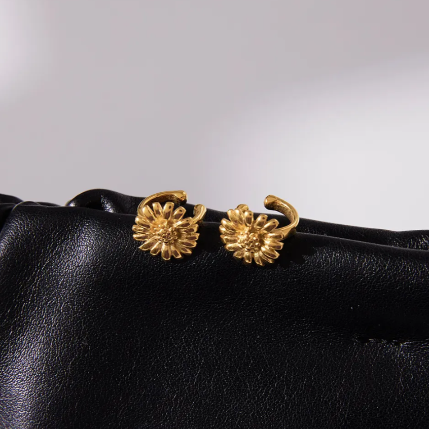 Fuzi Sunflower Earcuffs