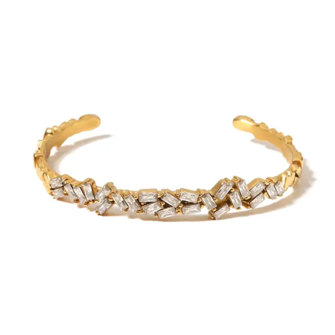 Toshi Diamond Gold Cuff✨