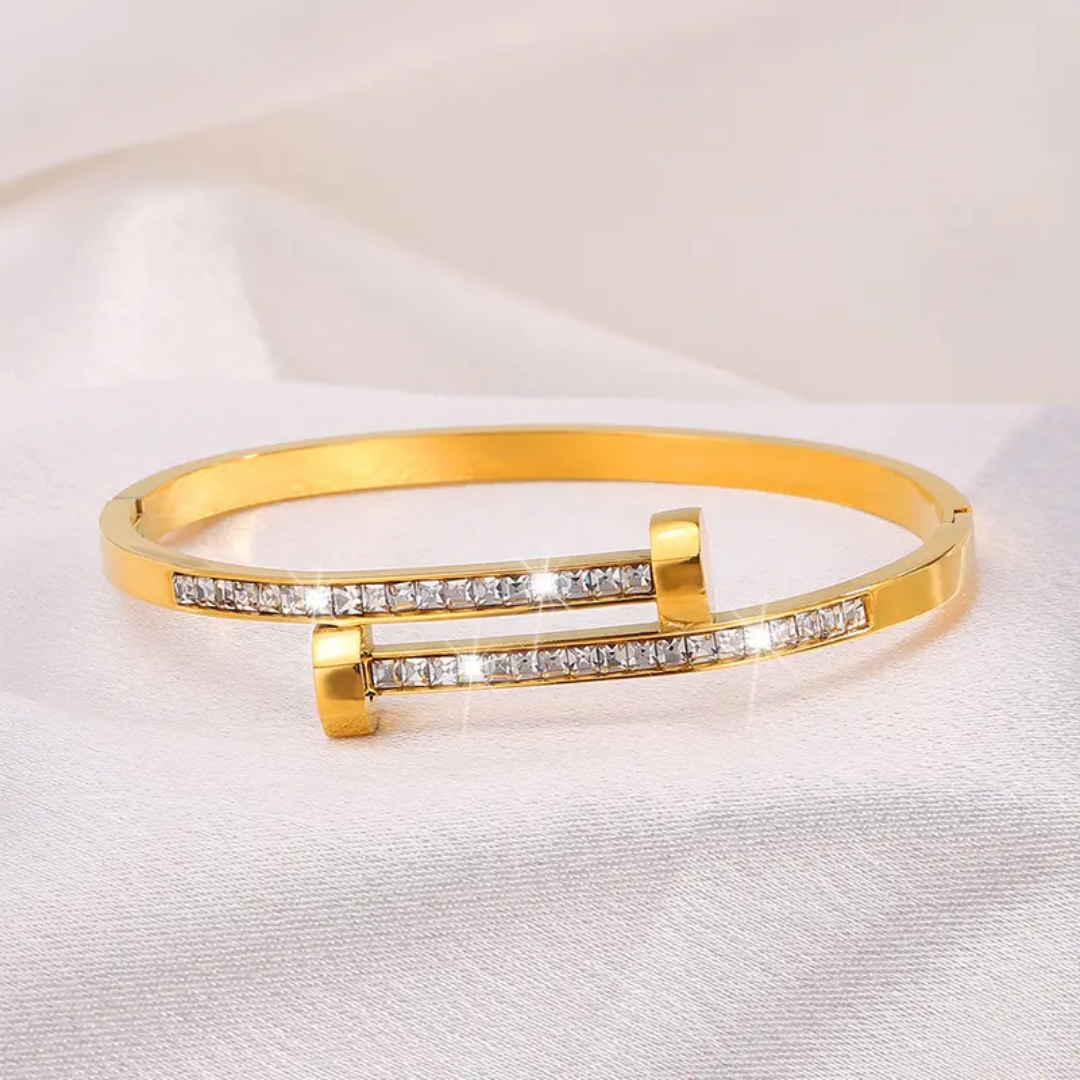 Noila Diamond Gold Cuff