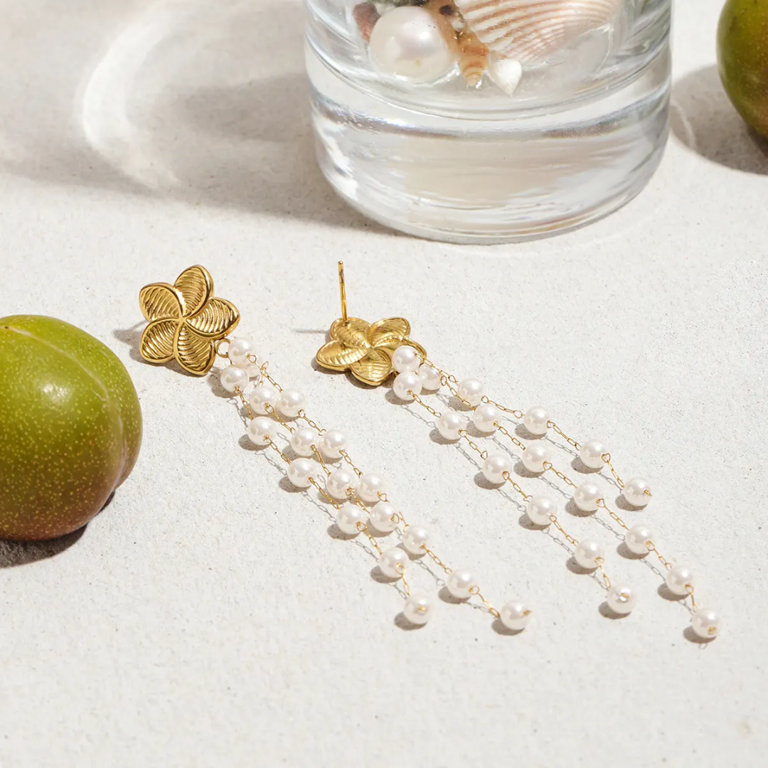 Monalisa Flower Long Pearl Earrings