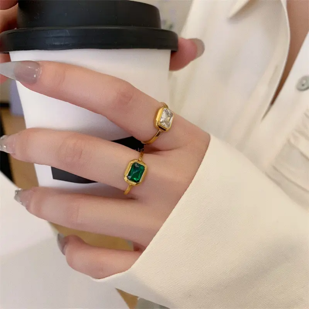 Wova Emerald Stone Rings♥️