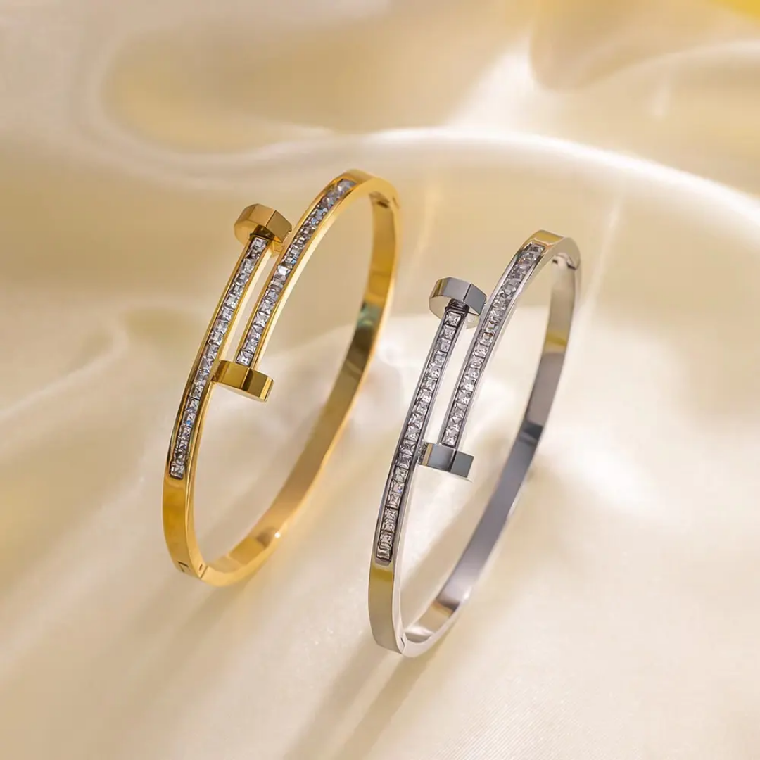 Noila Diamond Gold Cuff