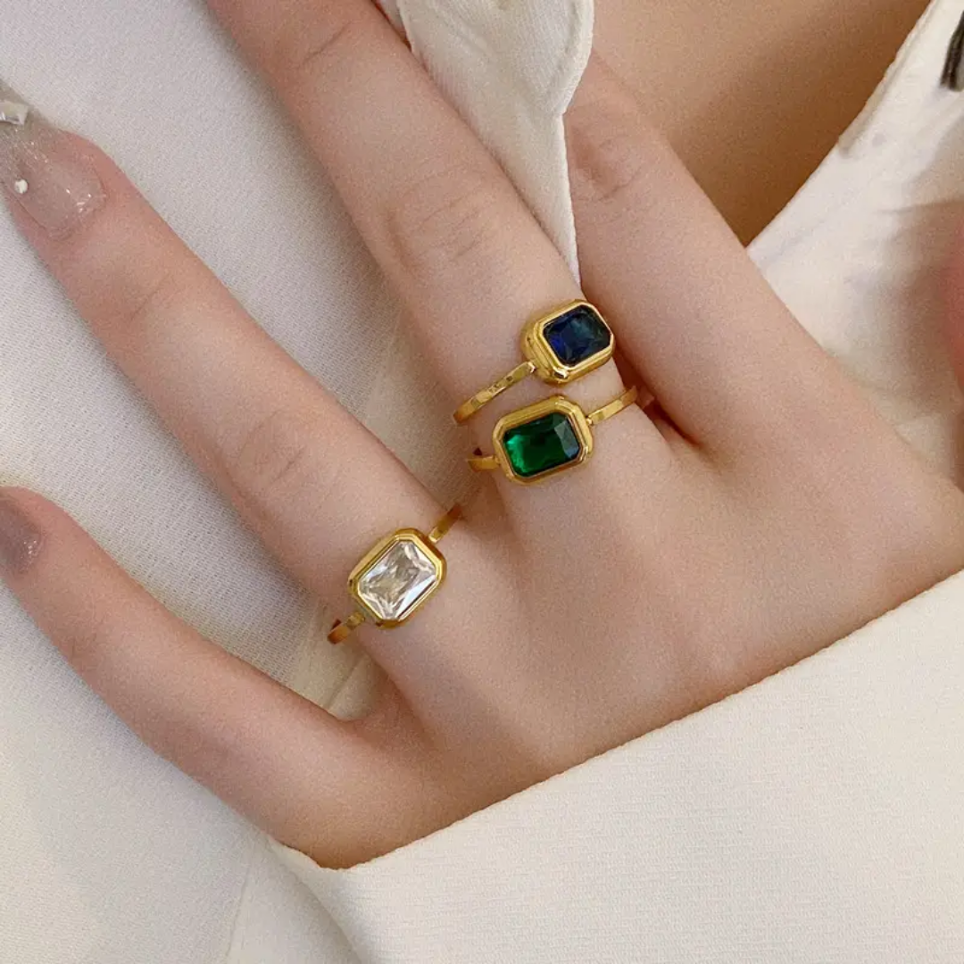 Wova Emerald Stone Rings♥️