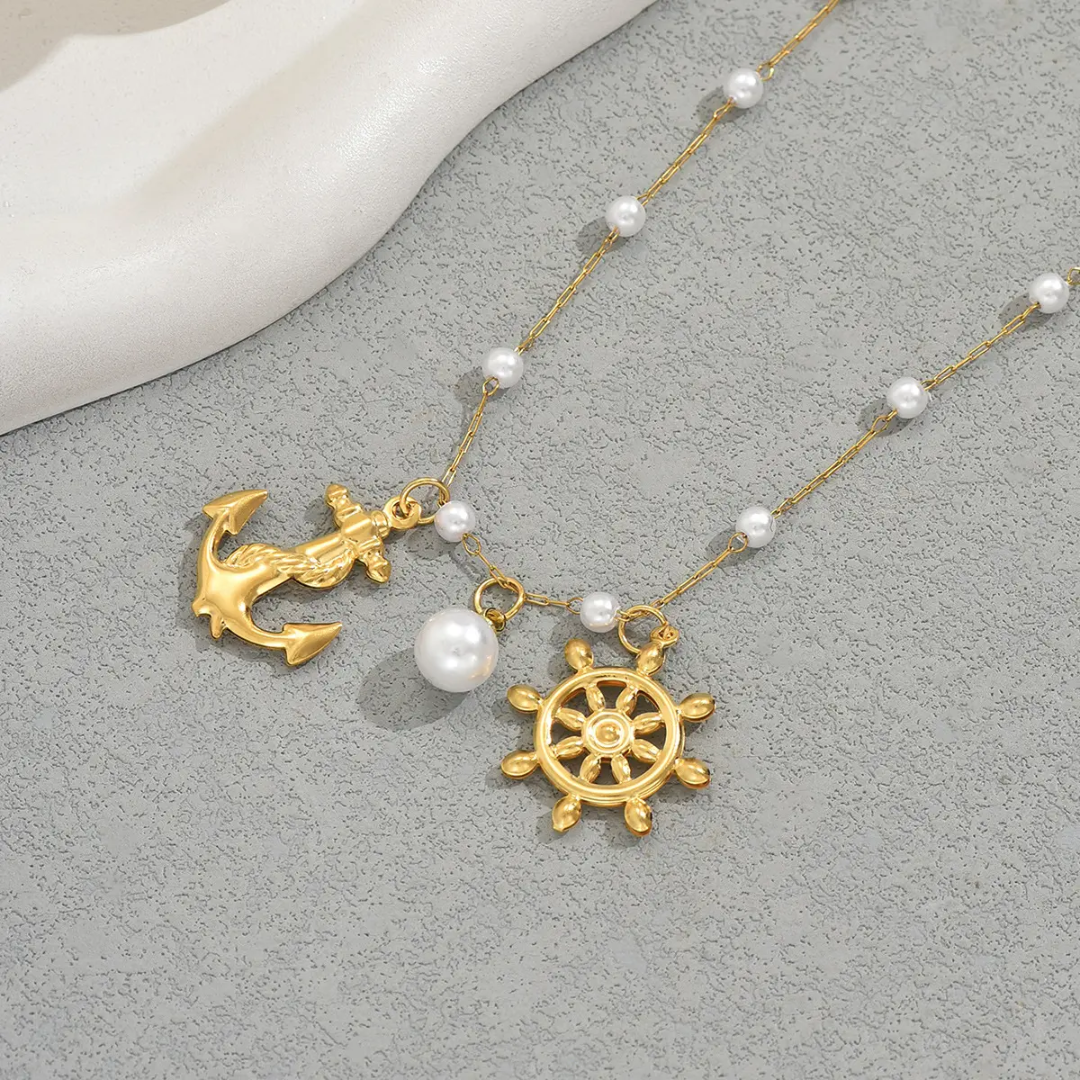 Anchor Shell Pearl Necklace