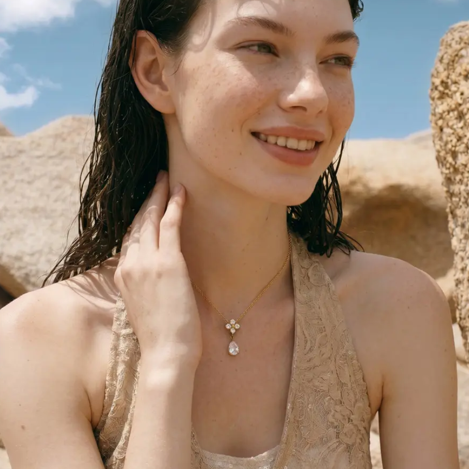 Ilora Flower Diamond Necklace