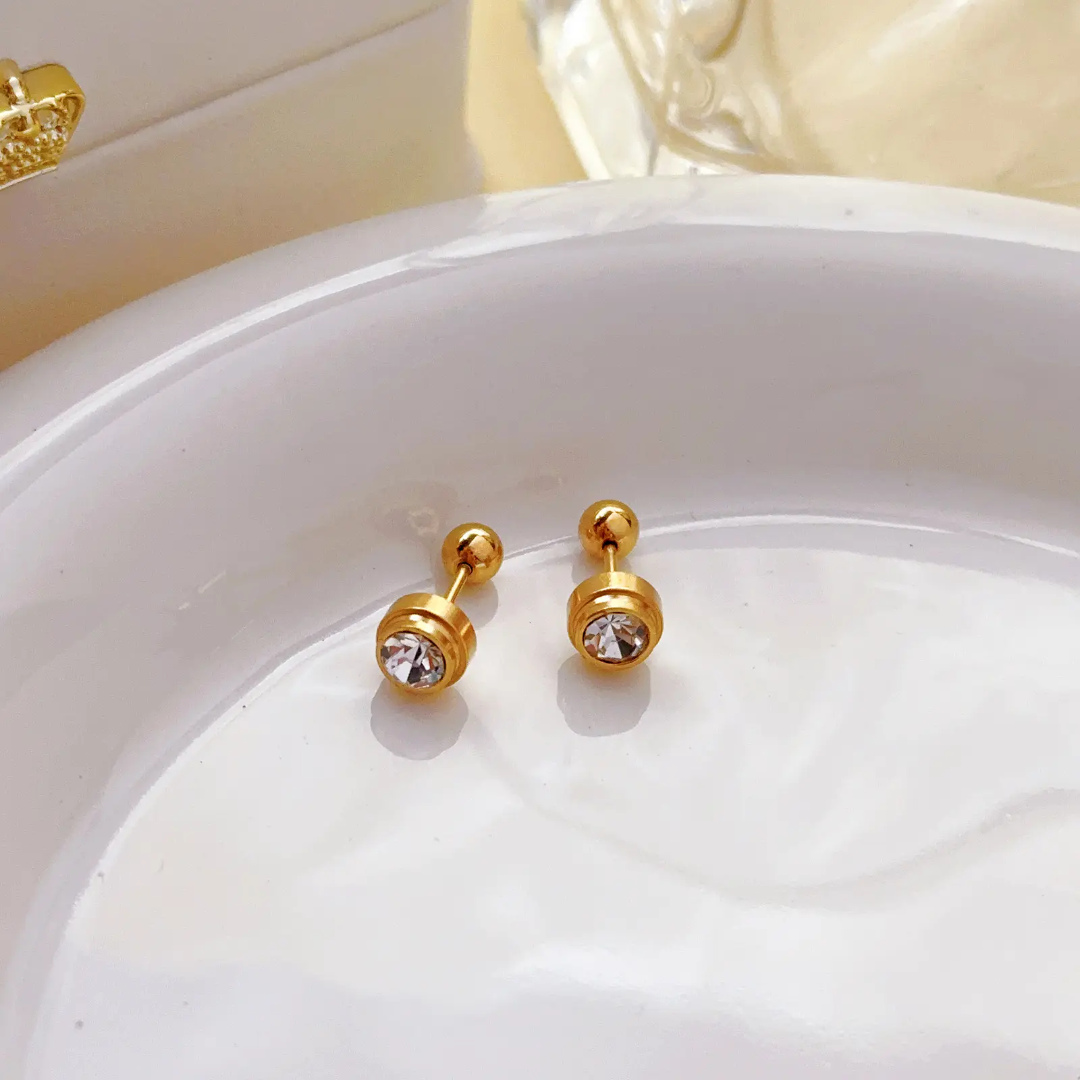 Dainty Mohi Diamond Set