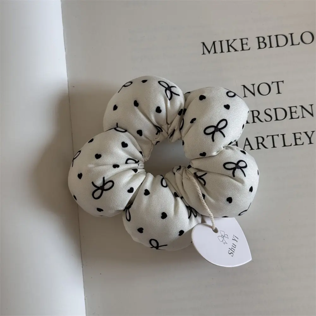 Cutsie Flower Scrunchies