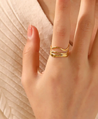 Bobbie Wavy Ring