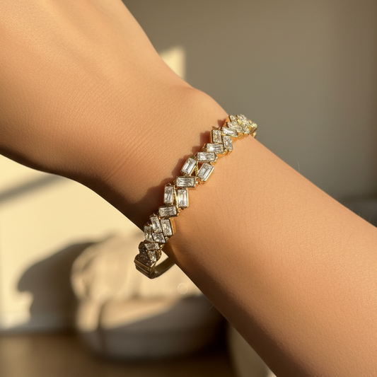Mesoni Classy Diamond Cuffs