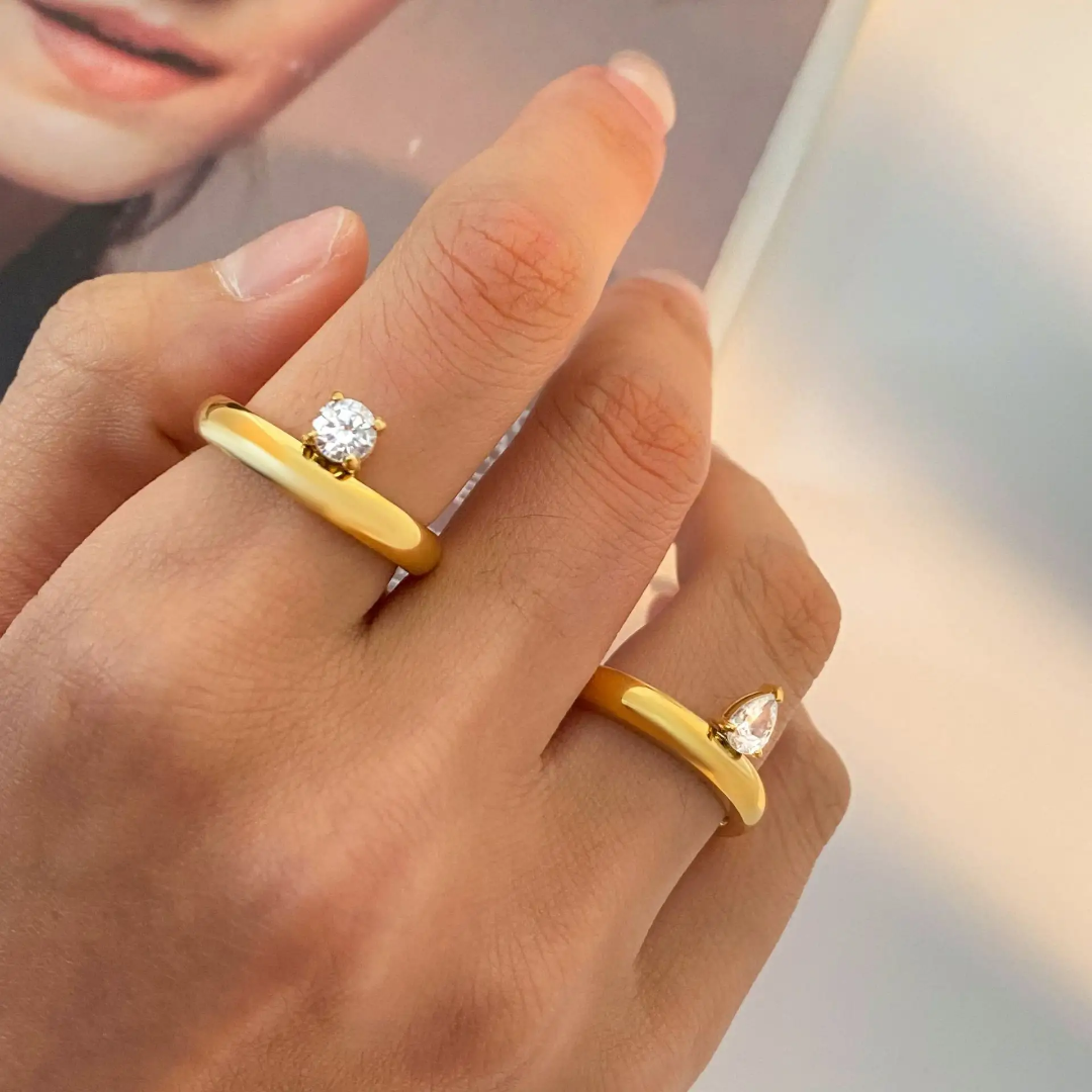 Yani Stones Band Ring✨❤️
