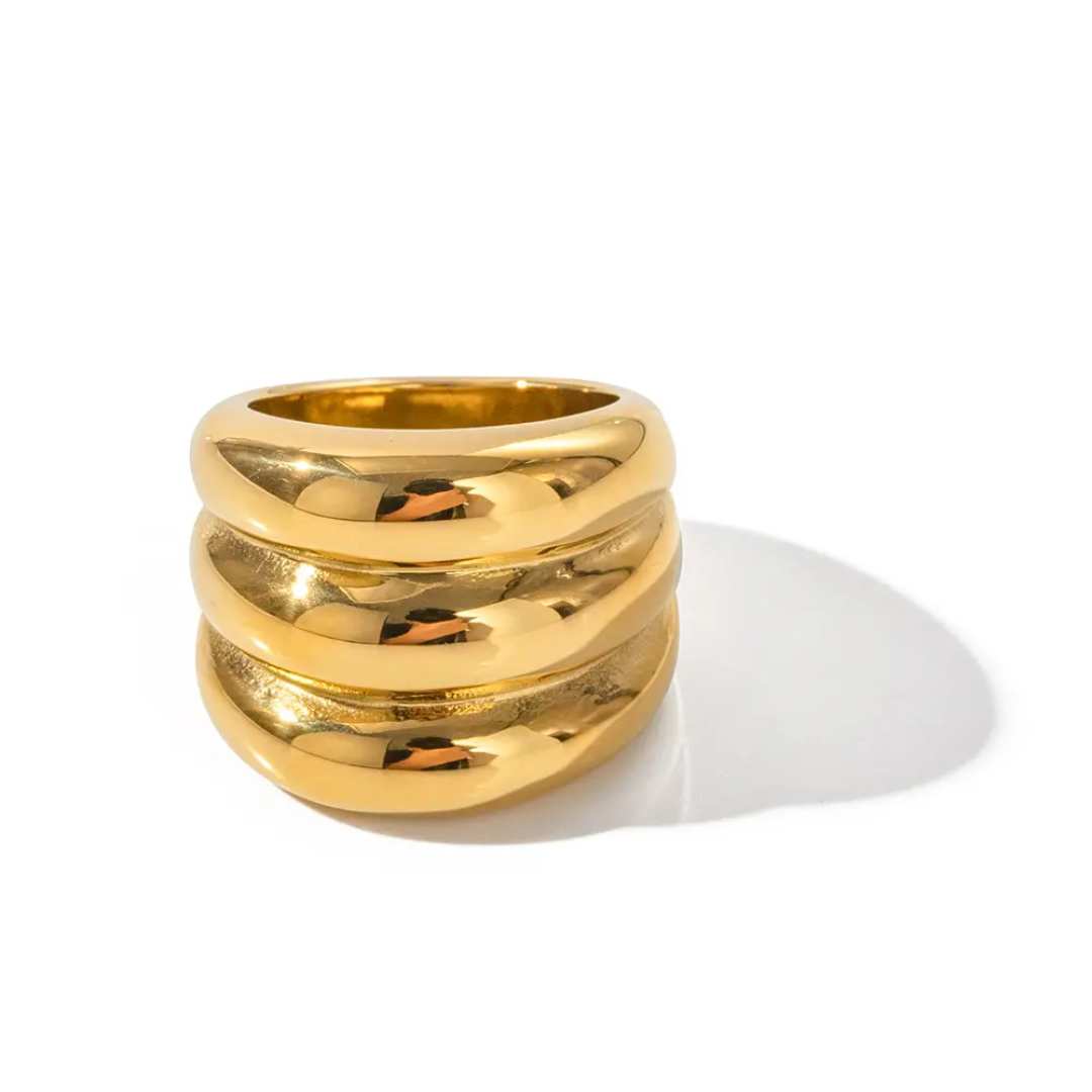 Munia Bold Gold Ring