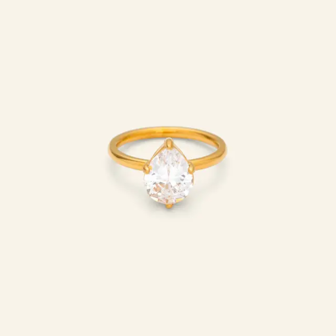 Kaylio Drop Solitaire Ring