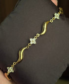 Clevi Clover Wavy Bracelet
