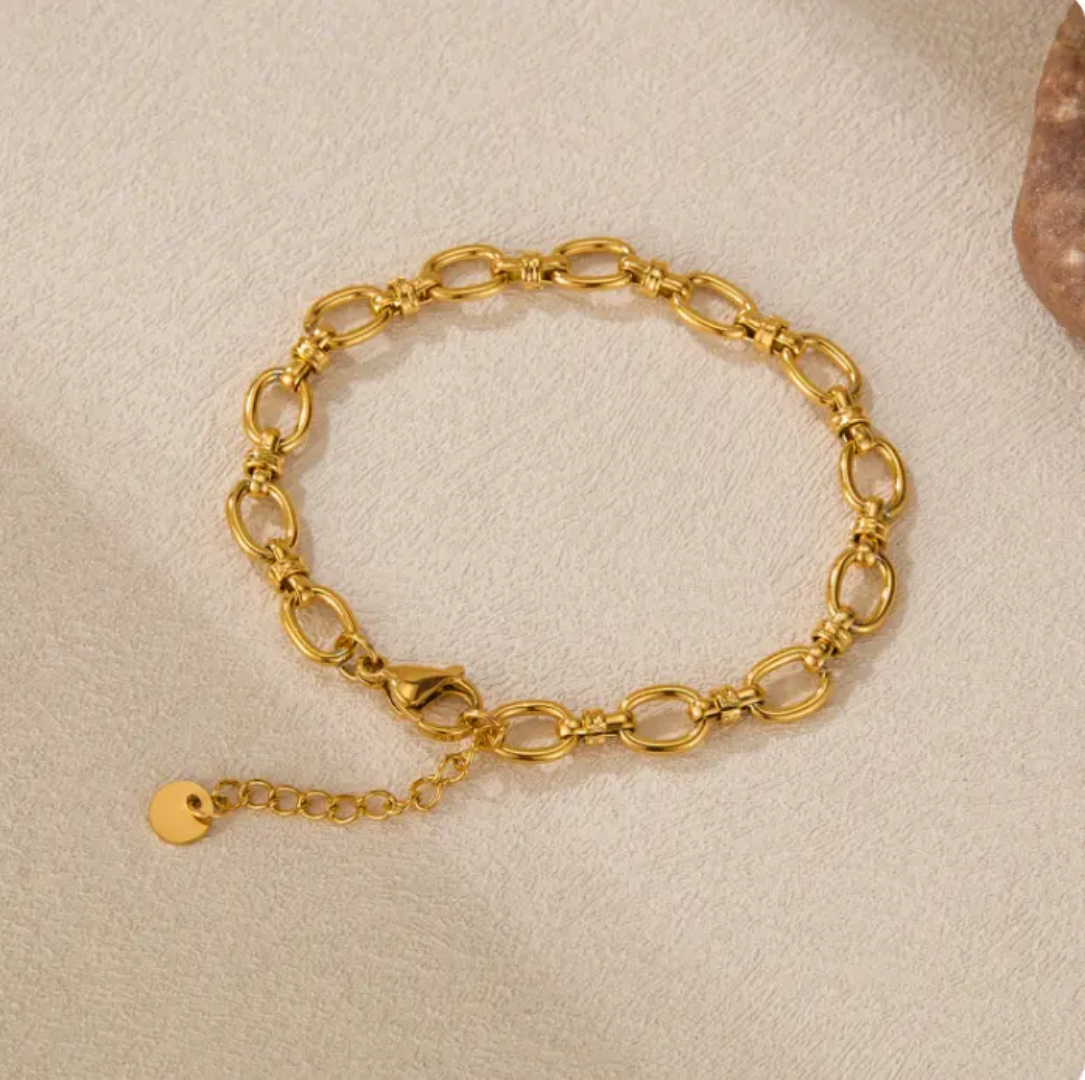 Abelli Linked Gold Bracelet✨