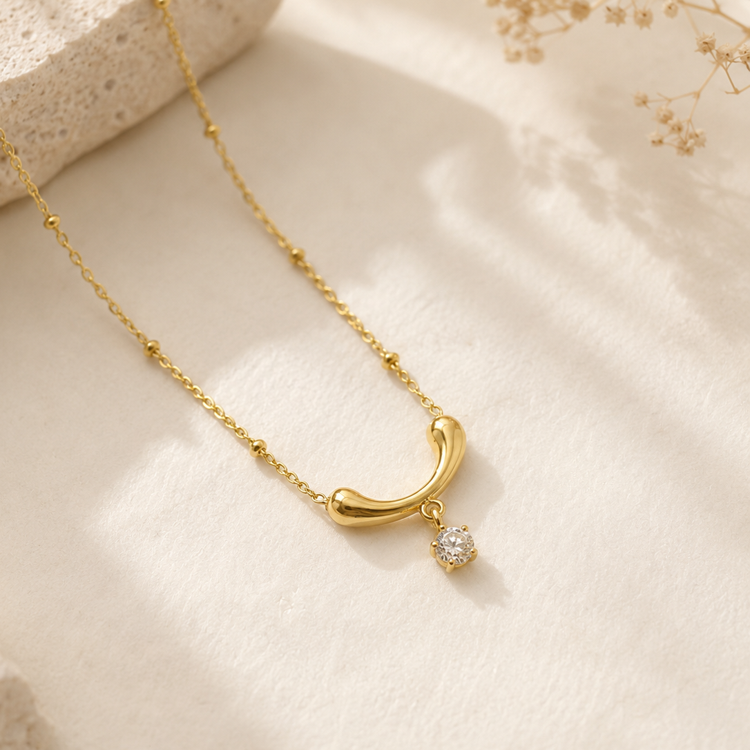 Hanging Diamond Swing Necklace