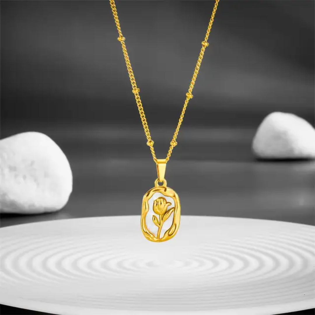 Rosiwine Gold Necklace