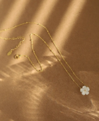 Toire White Flower Necklace✨