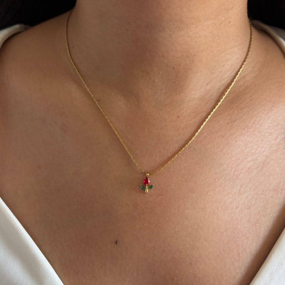 Little Tulip Diamond Necklaces
