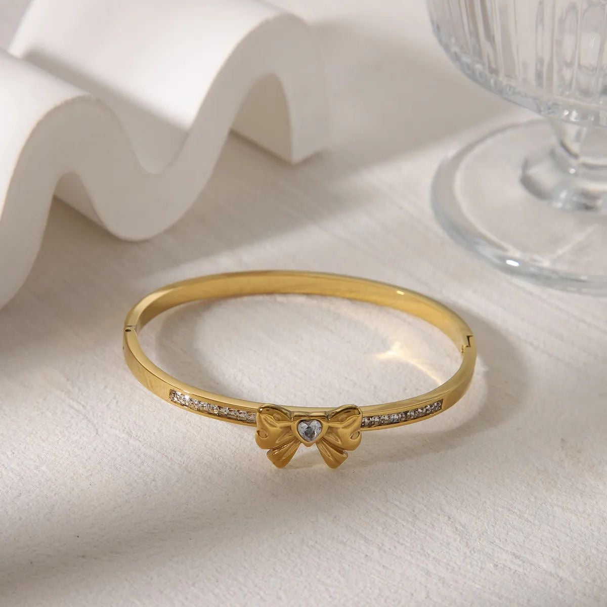 Todi Little Bow Cuff