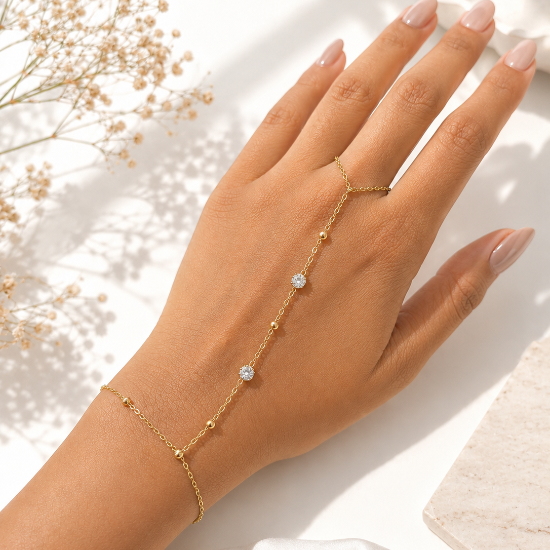 Rafa Diamond Dainty Handchain