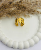 Mua Shell Gold Ring
