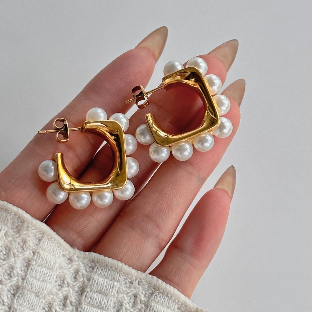 Squara Pearl Box Hoops