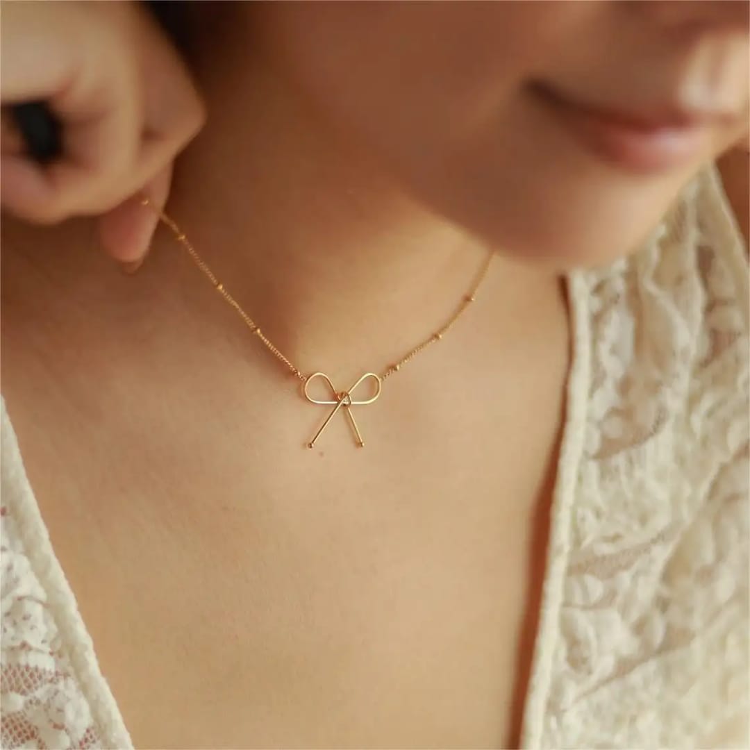 Gracie Big Bow Gold Necklace