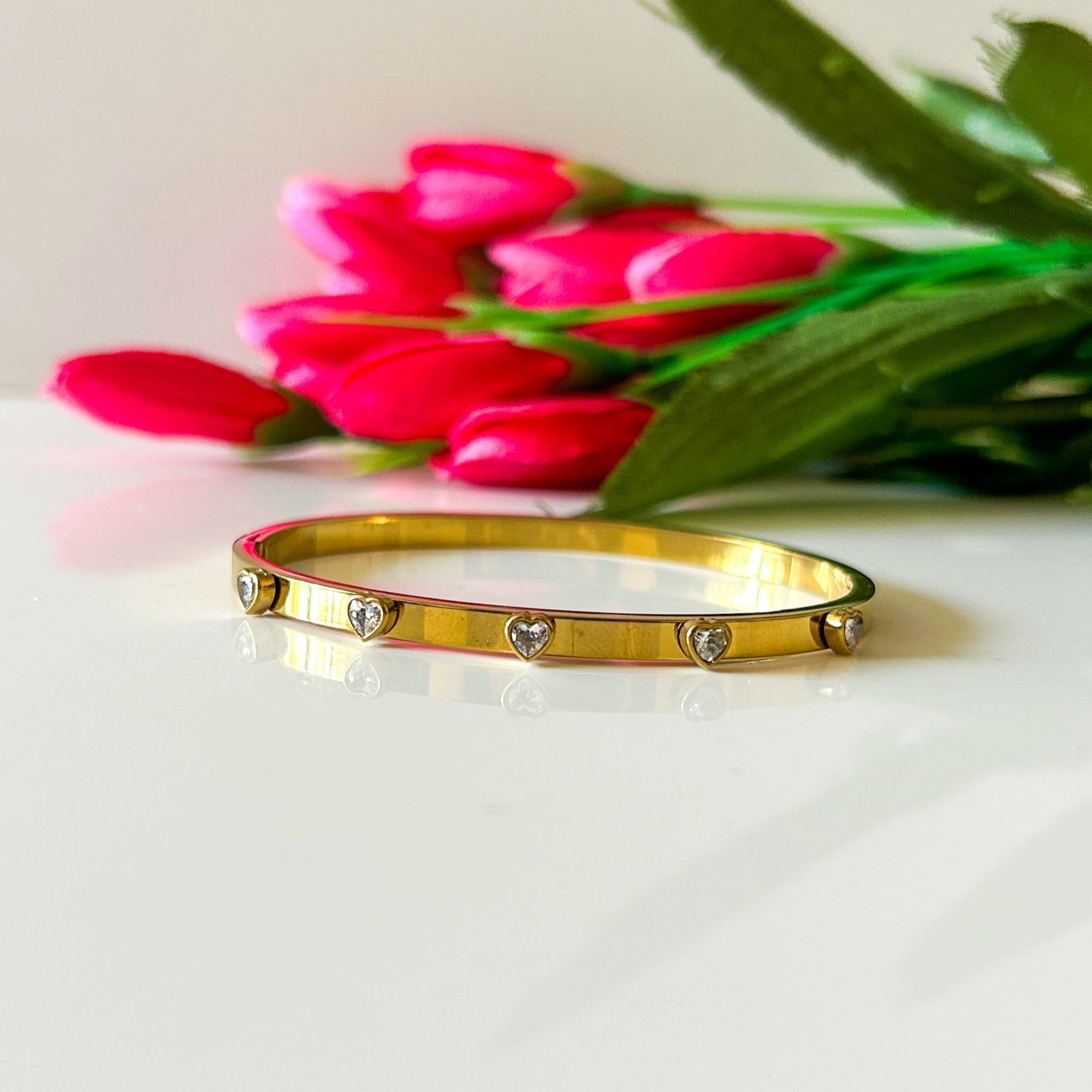 Sweety Mini Heart Cuff