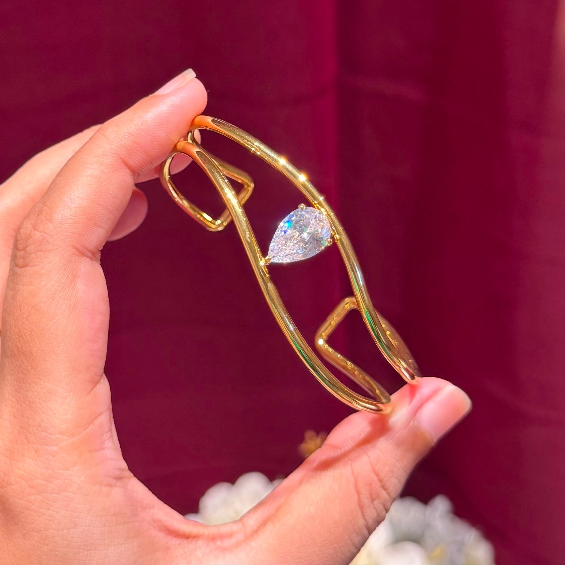 Voula Statement Drop Cuff✨