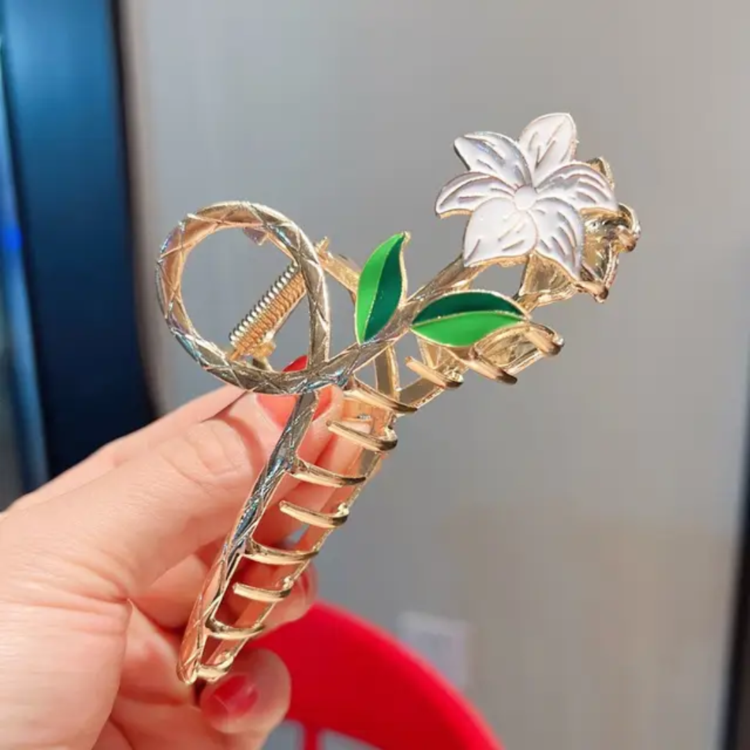 Lily Flower Cute Clutcher