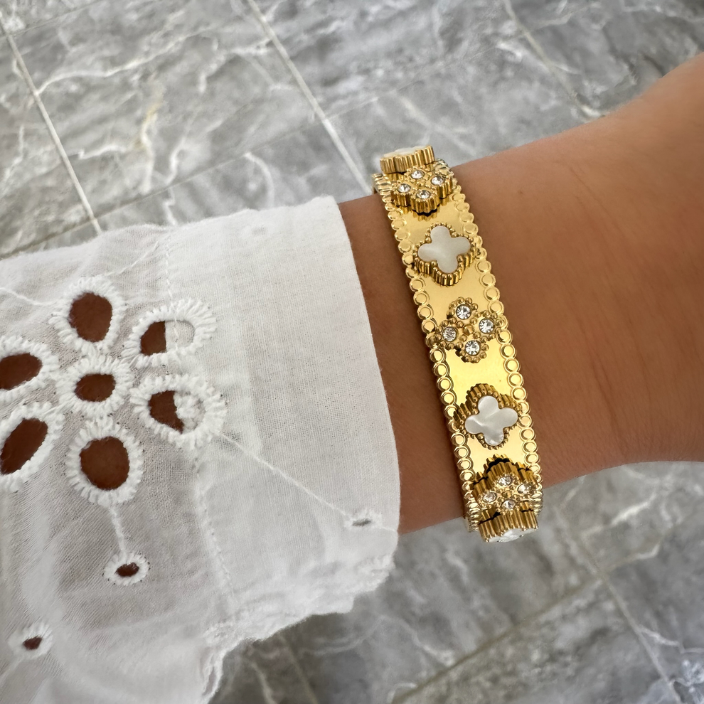 Daylight Clovy Gold Cuff✨