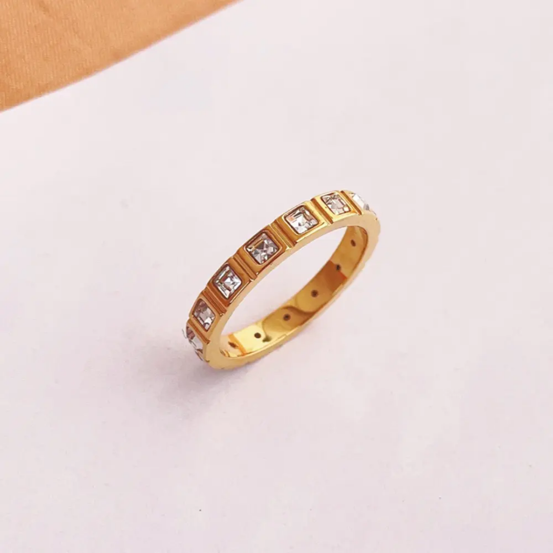 Tipsy Diamond Band Ring✨❤️