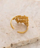 Leafy Sleek Gold Ring