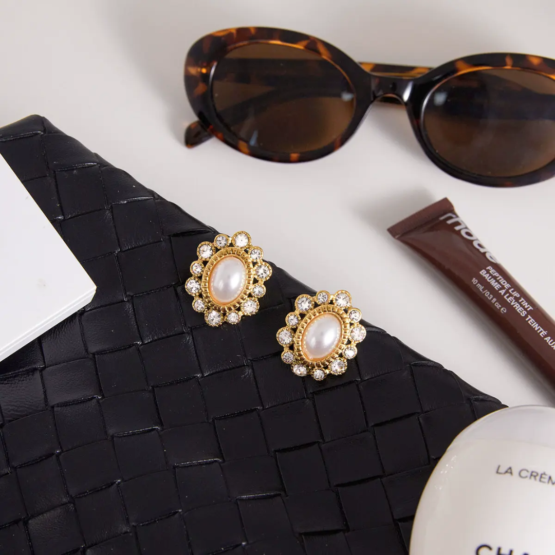 Kashvi Big Pearl Earrings