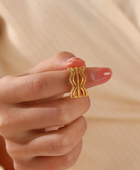 Kashi Wave Gold Ring