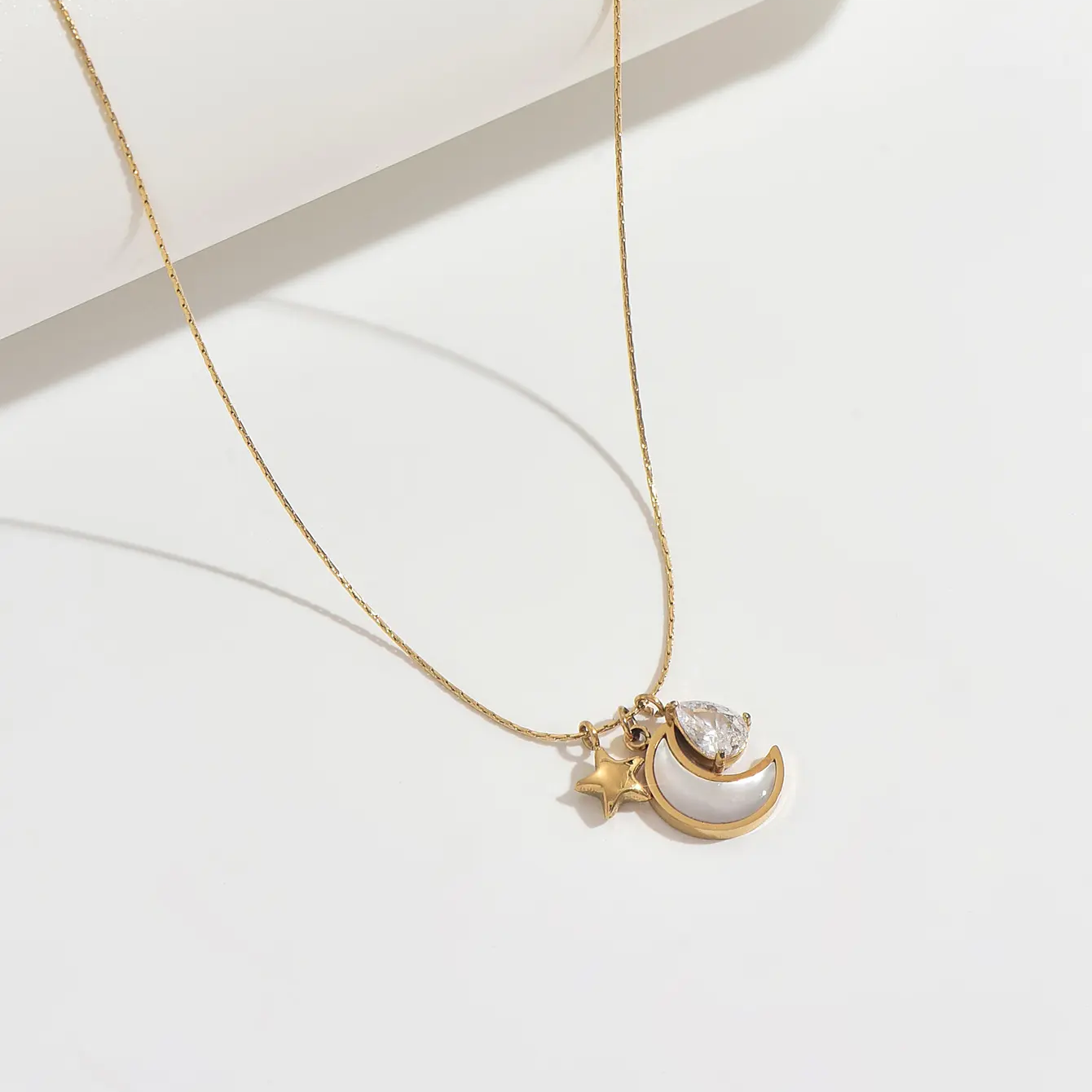 Dreamy White Moon Diamond Necklace