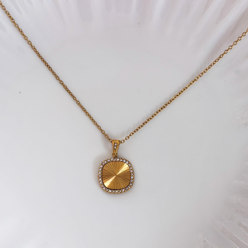 Dauve Square Diamond Necklace